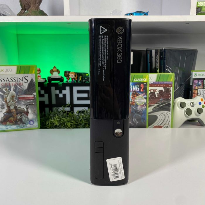 Консоль Xbox 360 E 500GB Freeboot приставка Іксбокс Б/У + 5 встановлених ігор Гарантія