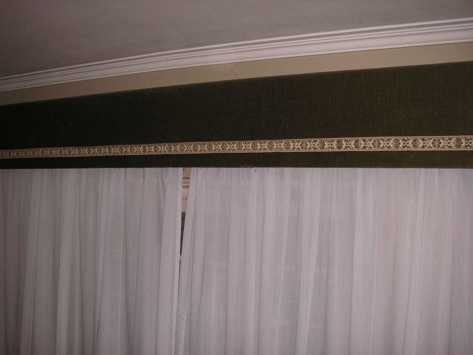 Cama Ferro / Colchão / Estrado, Senhorinha, Galeria e Cortinados