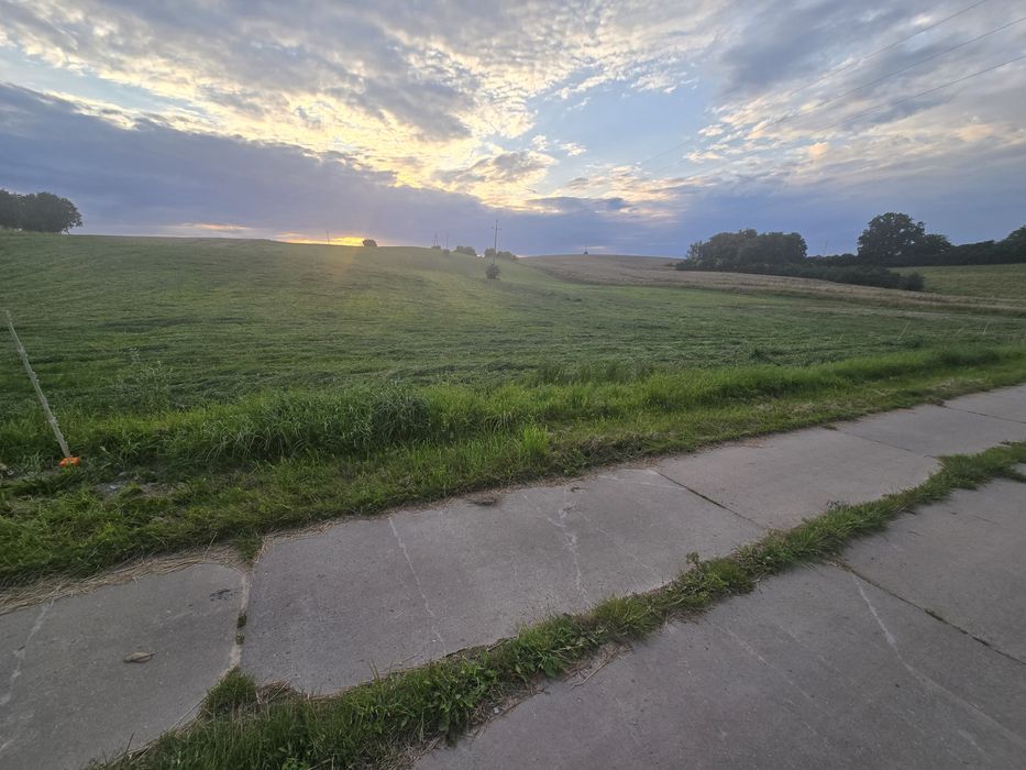 Działka budowlana 10arów - Widok 2