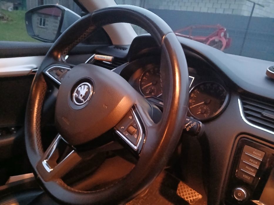 Skoda Octavia 2017 VIN TMBJJ7NE3H0170380 фото оголошення 11 з 24