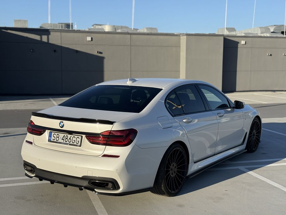 BMW Seria 7 2016r