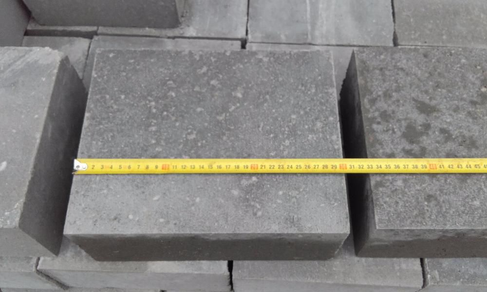 BLOCZKI betonowe 30 x 24 x 12 cm fundamentowe