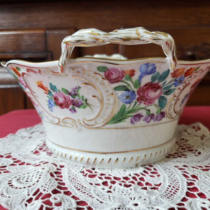 Dresden Thieme Potschappel — большая фарфоровая ваза, ручная роспись