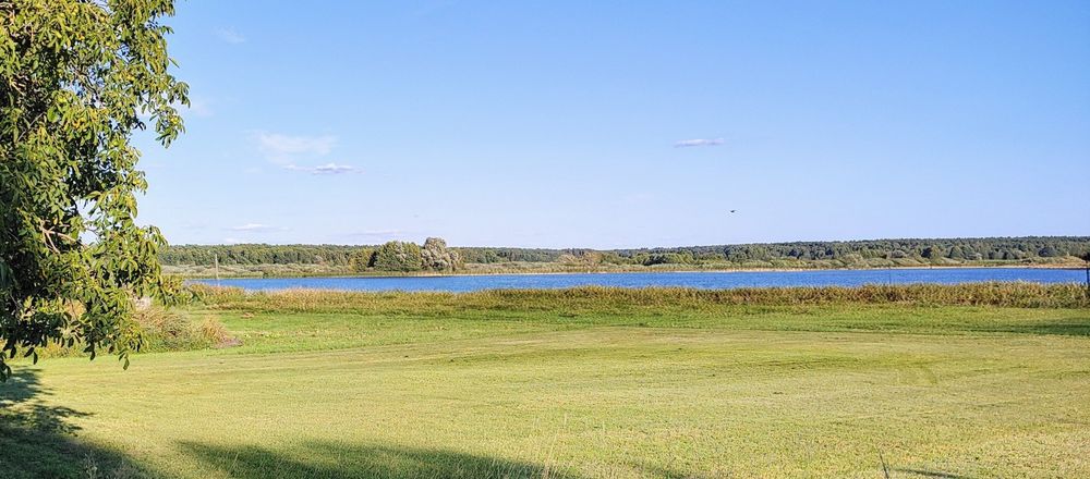 Działka w Tyśmienicy – blisko natury i stawów