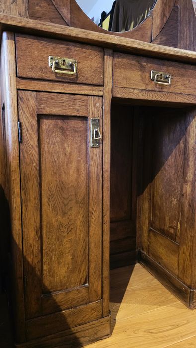 Toaletka klasyczna - lite drewno