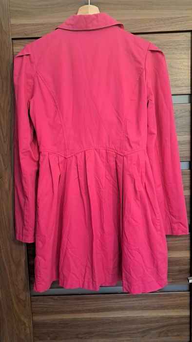 Płaszcz damski dwurzędowy