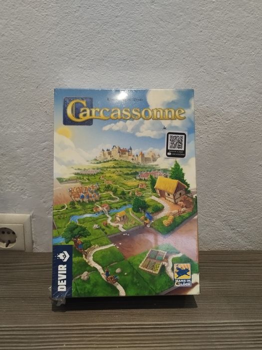 Jogos de tabuleiro novos, selados