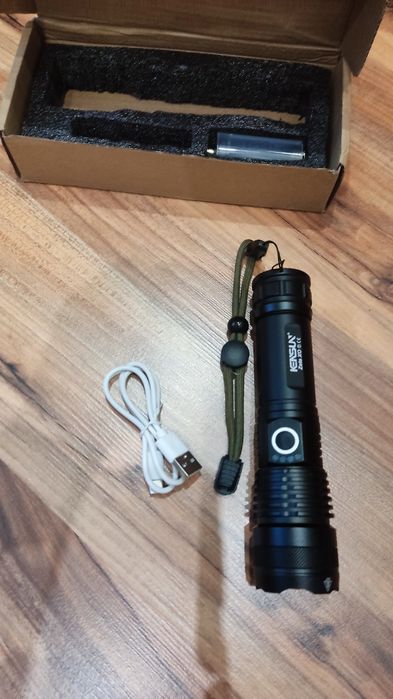 Ліхтар алюмінієвий корпус Потужний світовий потік завдяки сведодіоду