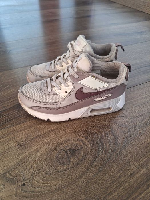 Buty sportowe dziewczece Nike Air Max rozm. 33