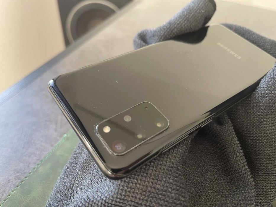 Samsung Galaxy S20+ 8/128GB (G985F/DS) дефект дисплея
