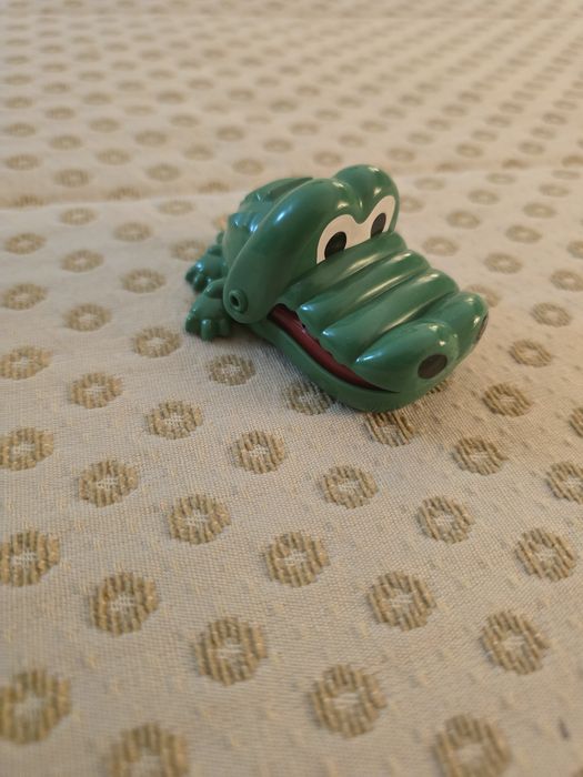 Brinquedo - crocodilo morde dedos