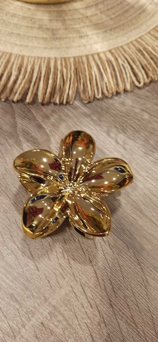 Złota spinka/klips do włosów