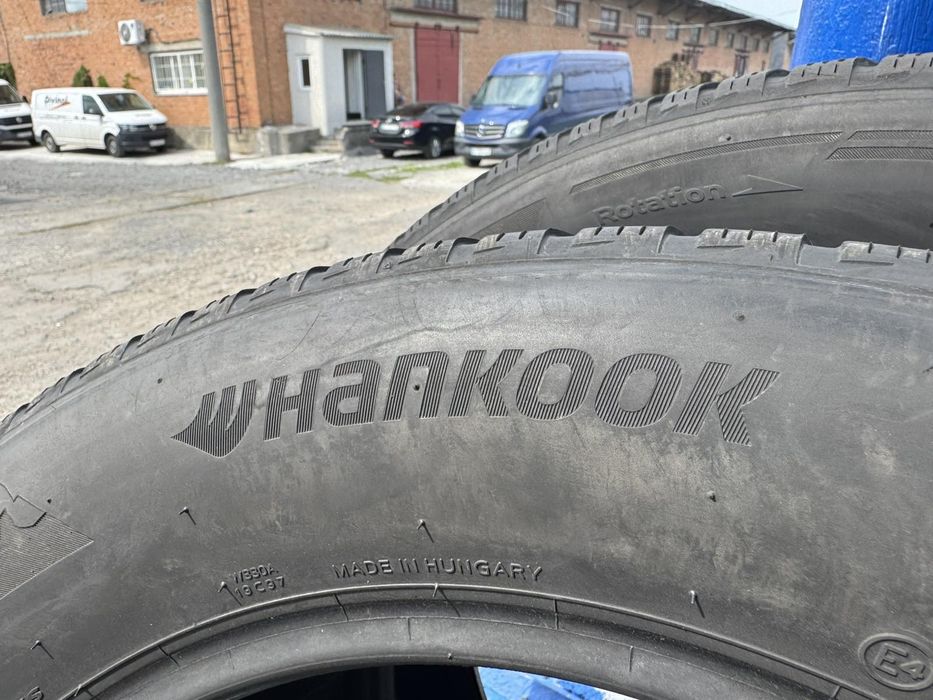Зимові шини Hankook 215/65 R17