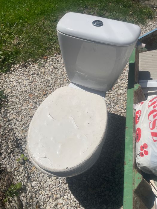 Do sprzedania Kompakt wc marki Cersanit