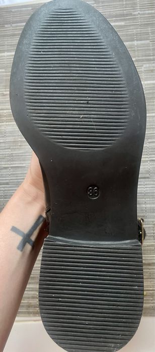 Кожані ботіночки Kiabi