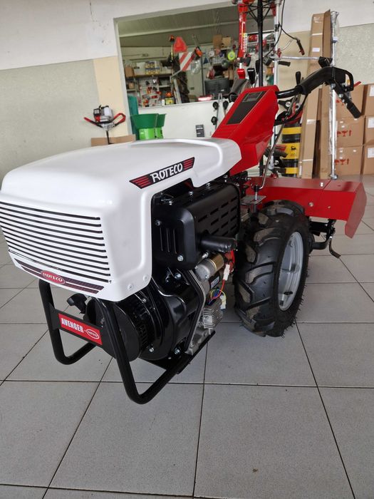Motocultivador Roteco 10 cv Diesel A. eletrico e Fresa 80 cm