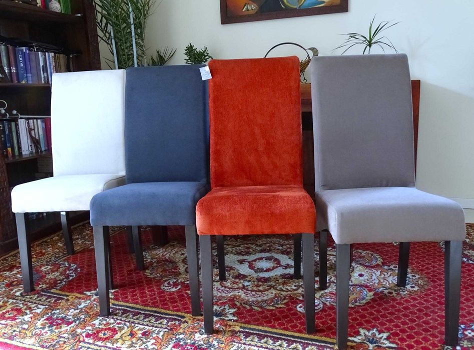 Orientalny stół Indyjski z 4 nowymi ślicznymi krzesłami z AlmiDecor