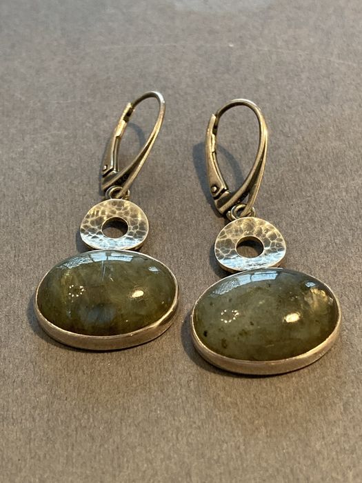 Kolczyki srebrne z labradorytem