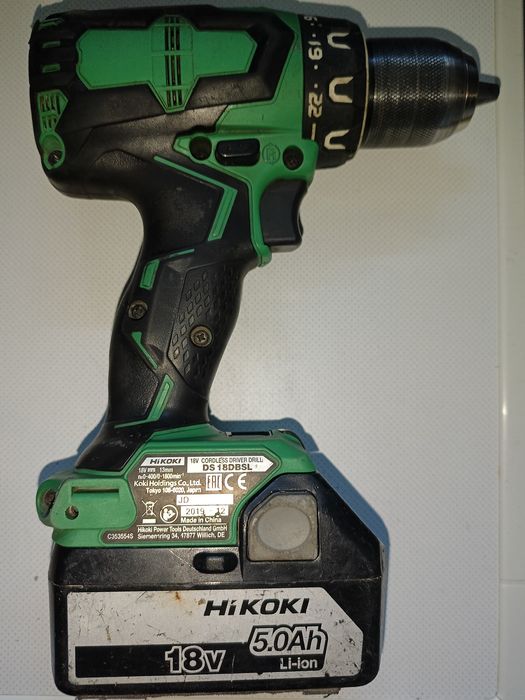 Шуруповерт Hikoki 18V