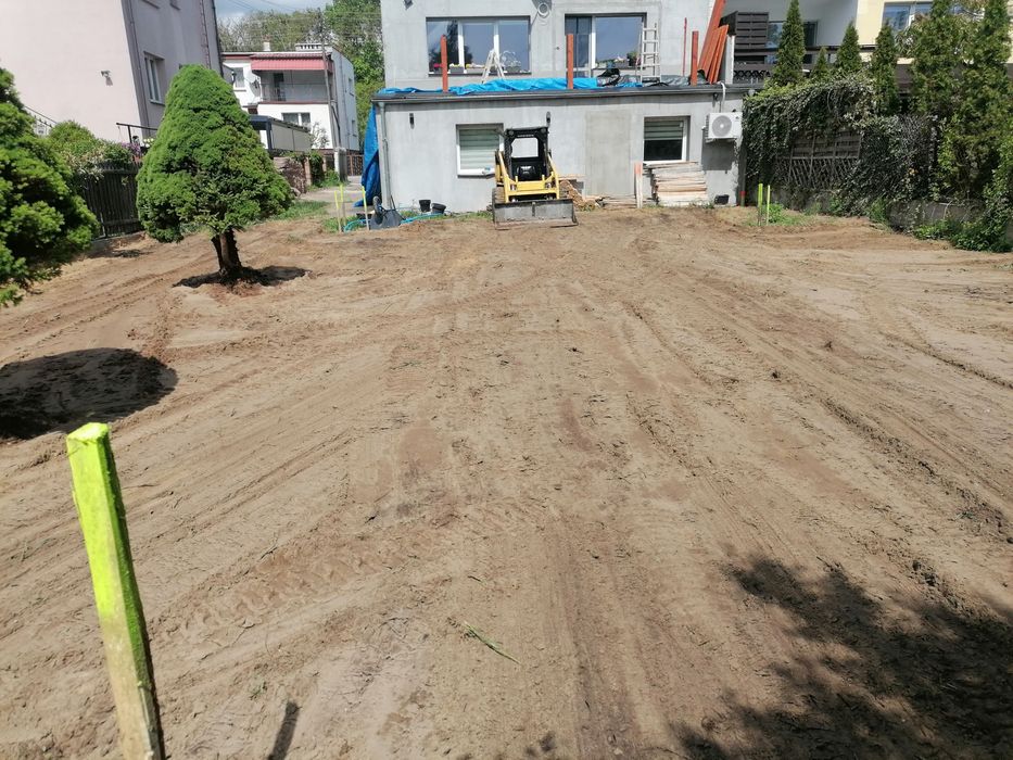 Usługi Minikoparka/Roboty Ziemne/Załadunek i Rozładunek Materiałów