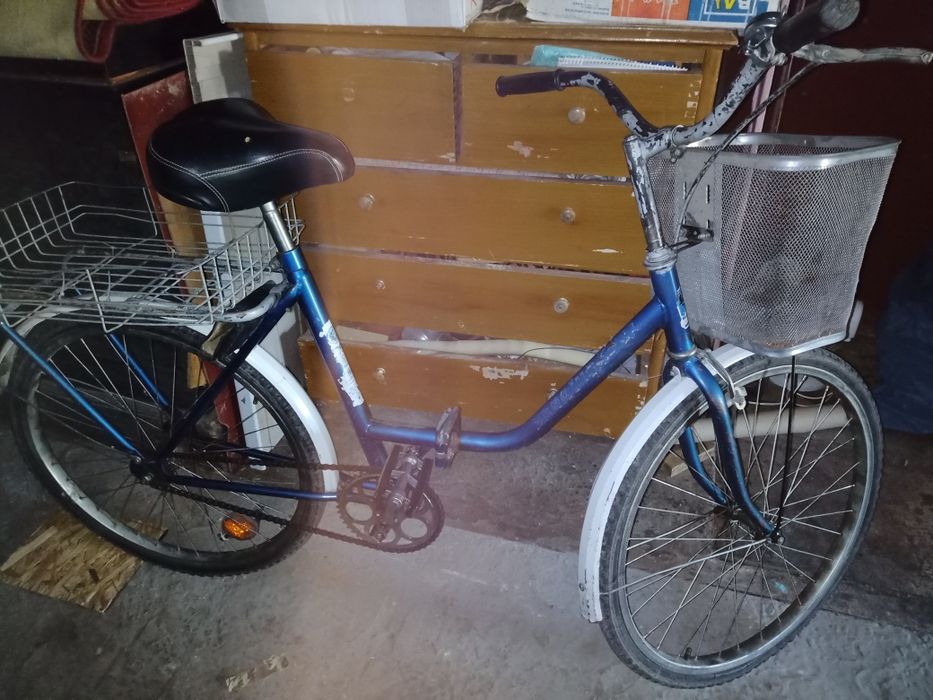 Продам велосипед Україна  б у3200