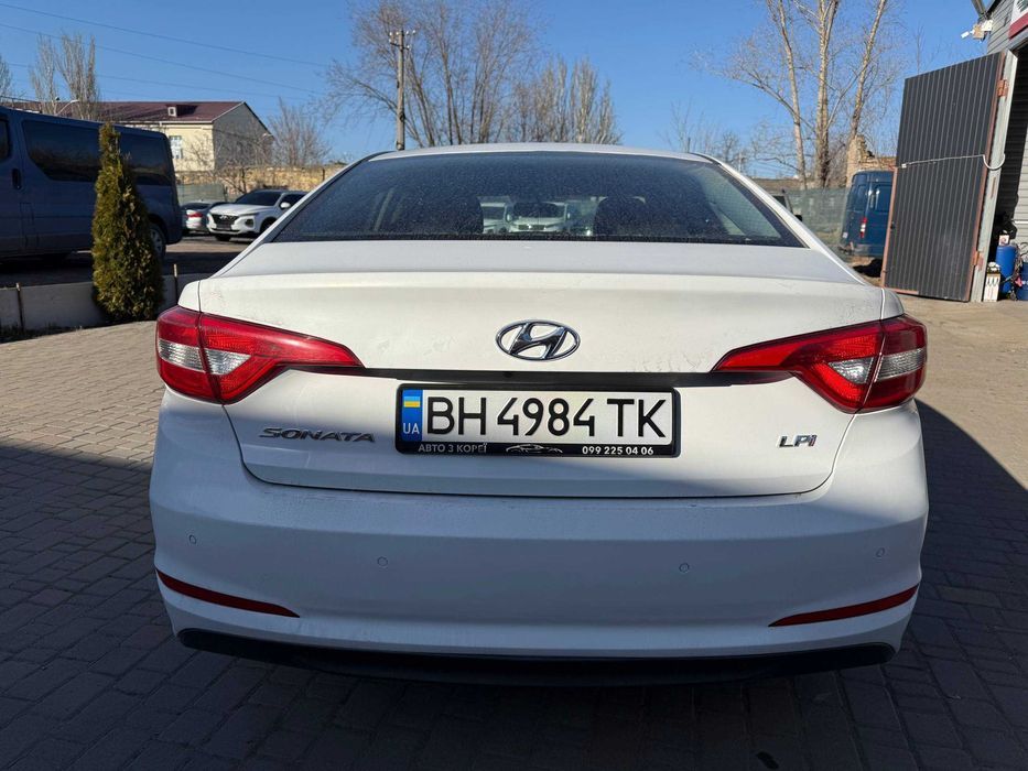Сдам авто в аренду под такси Sonata K5 LEAF Prius 2014-2018 на газу