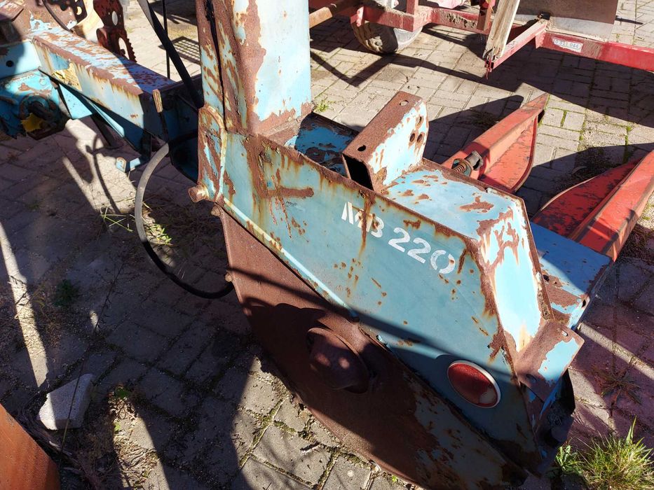 Máquina de Ensilar Mengele MB220