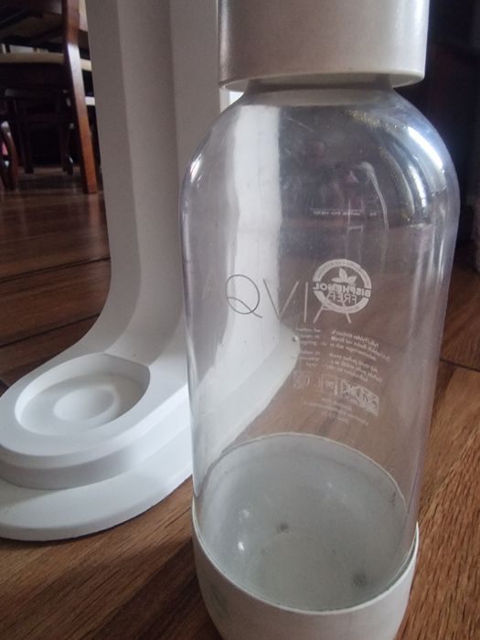 Saturator do gazowania wody Aqvia