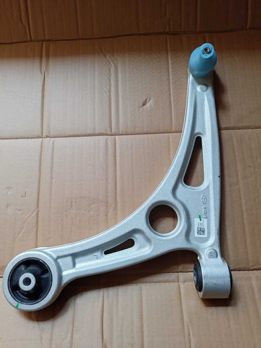 ричаг передній важіль Kia Niro, Niro EV кіа ніро 2023+