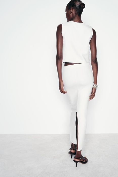 Тепла спідниця міді з розрізом Zara