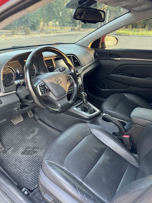 Hyundai Elantra AD (Limited) 2016