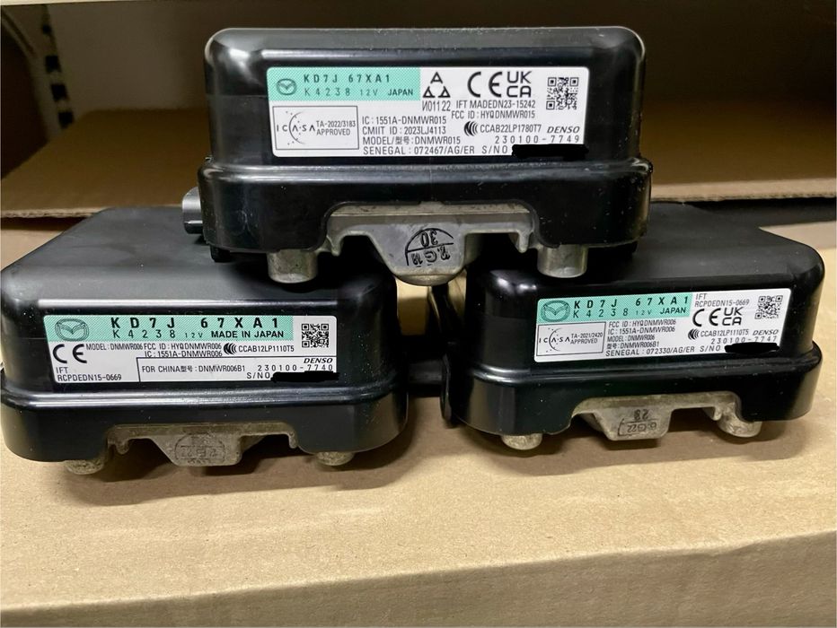 Радар distronic MAZDA - KD7J 67XA1 - зелений!