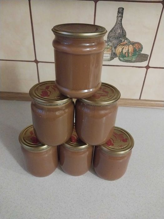 Масло з горіхово - вершковим смаком, виготовлене з козячого молока