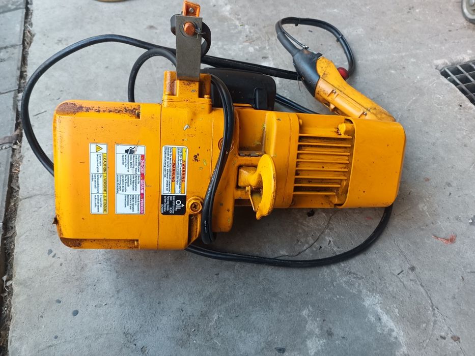 Wciągarka elektryczna 250 kg