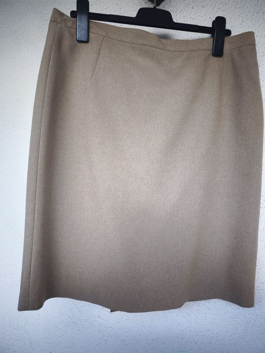 Saias (8 diferentes) do n 46 ao 50