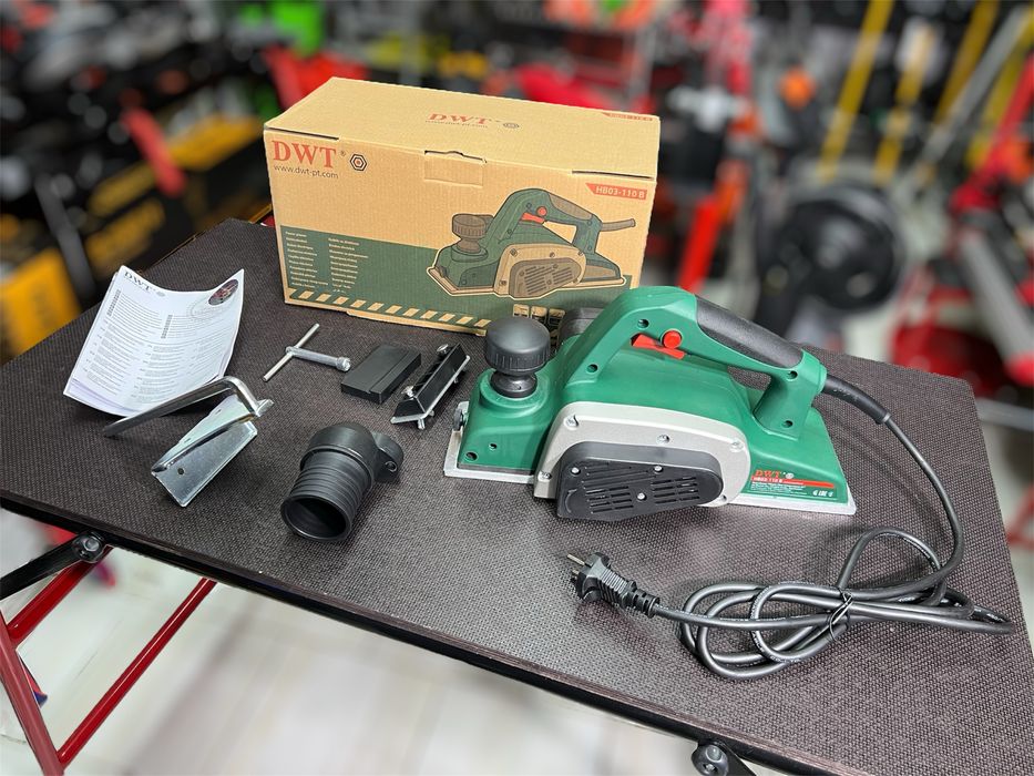 Рубанок Электрорубанок DWT HB03-110B Затачиваемые лезвия 110 мм