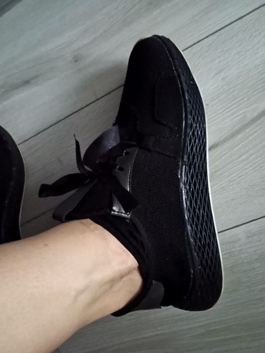 Adidasy damskie obuwie sportowe