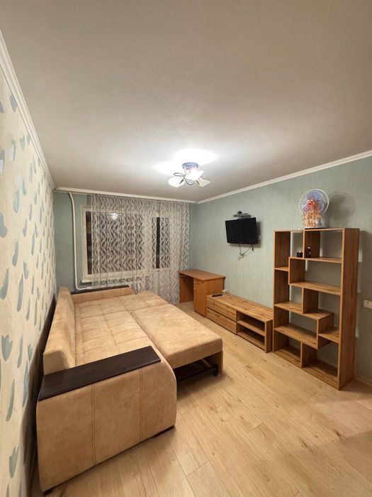 Оренда 1 к квартири на Квятека 4