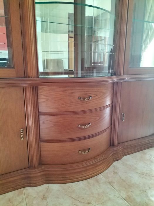 Cristaleira I  Móvel Expositor