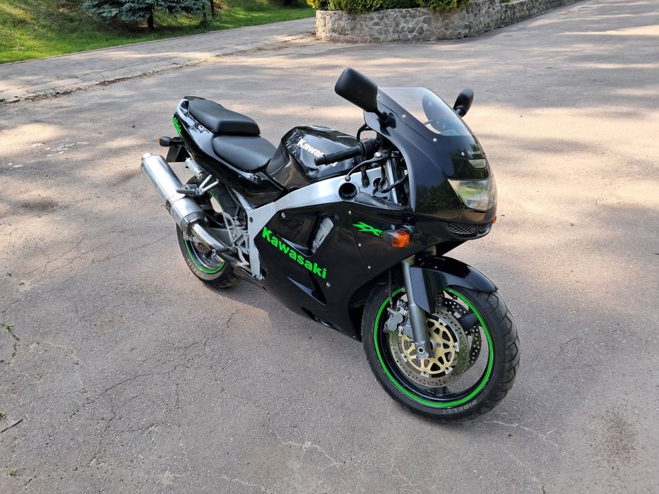 ПРОДАМ Kawasaki zx6r