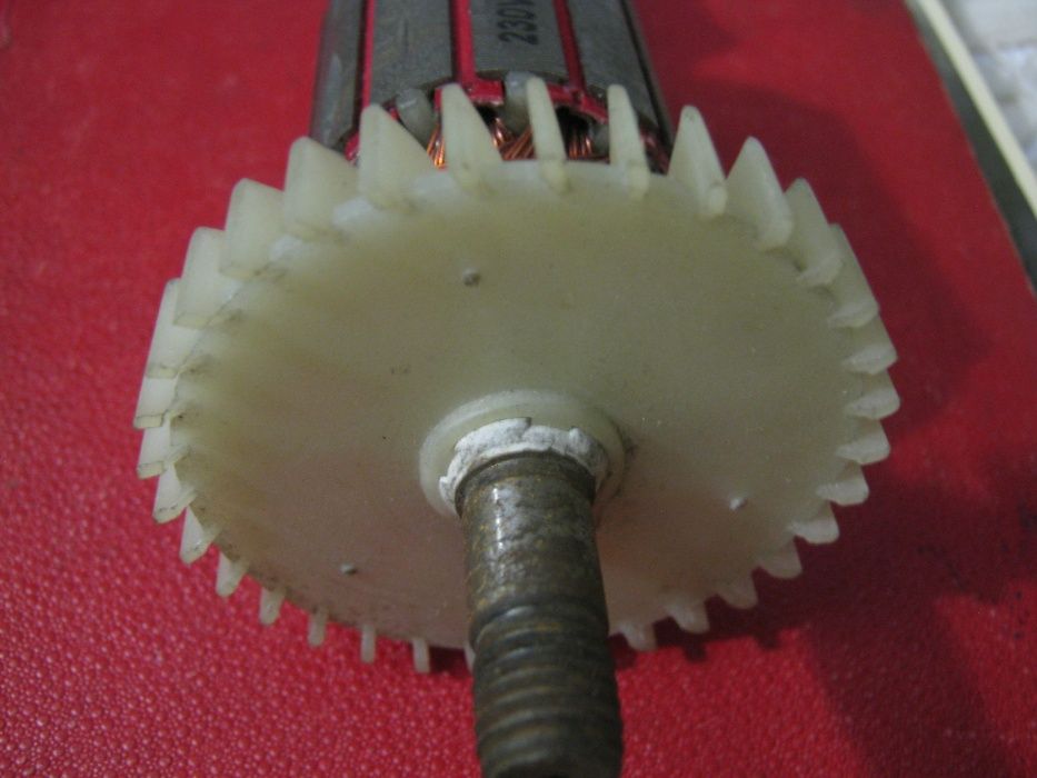 Якорь рубанка DWT ( оригинал).