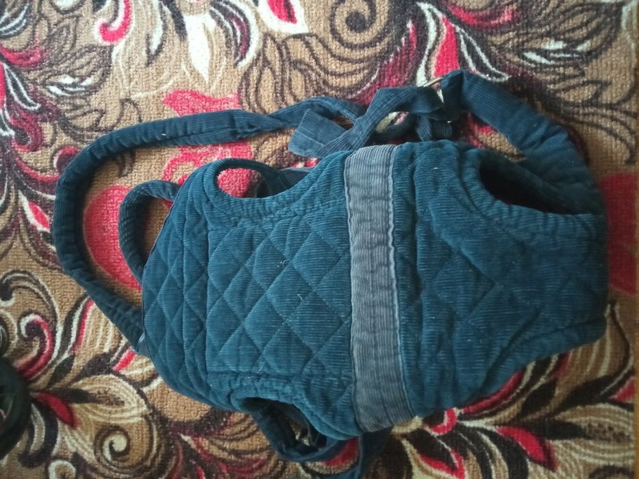 Продам кенгурущку