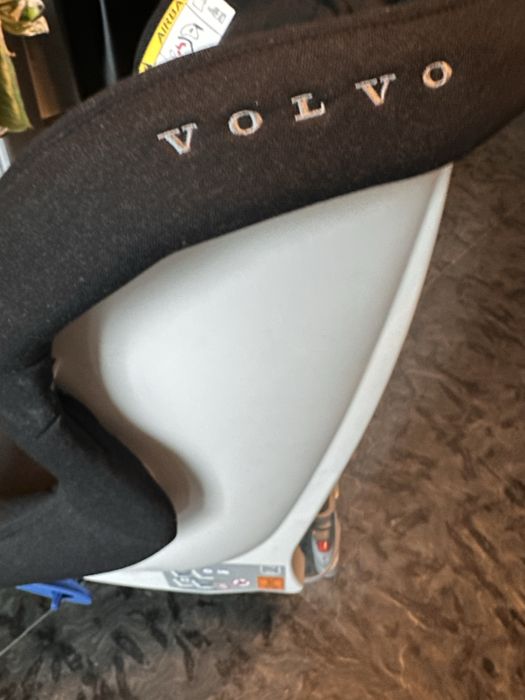 Volvo wełniany fotelik 9-25 kg