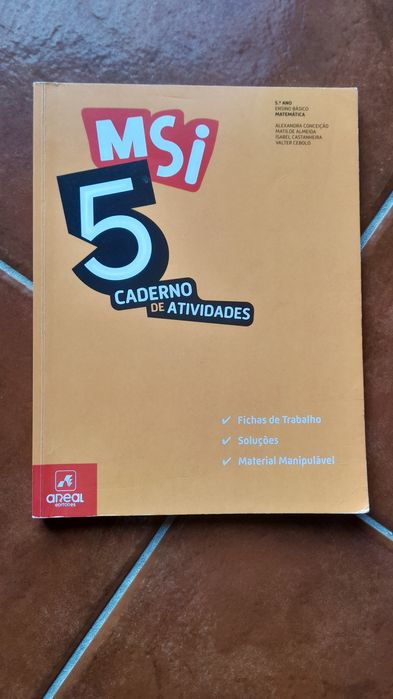 Conjunto 6 Cadernos atividades Matemática °, 8°(2), 9°(2) e 10°
