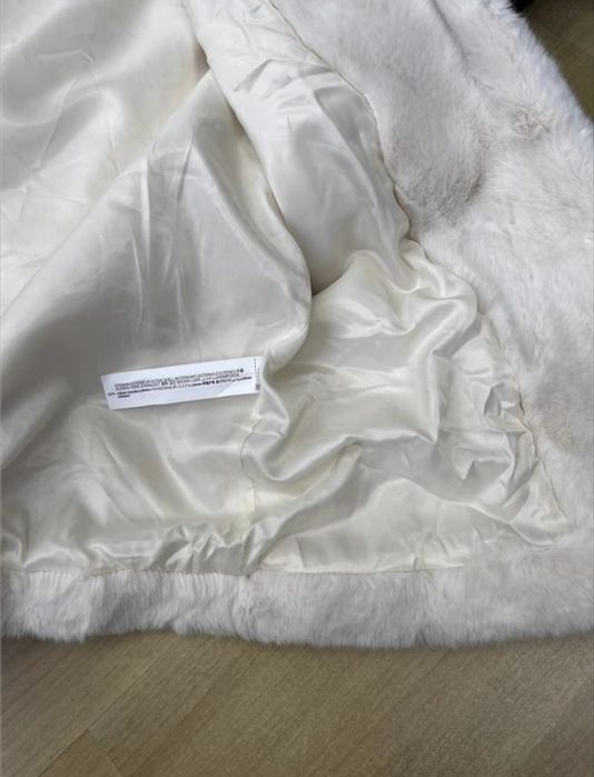 Довга шуба з штучного хутра zara