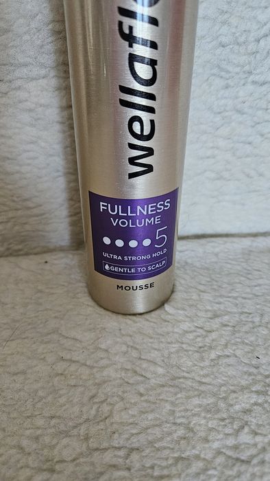 Pianka do włosów Wella