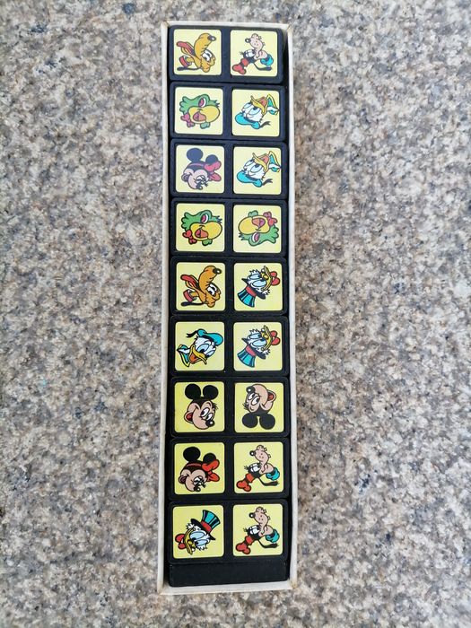 Dominós temáticos e 1 simples