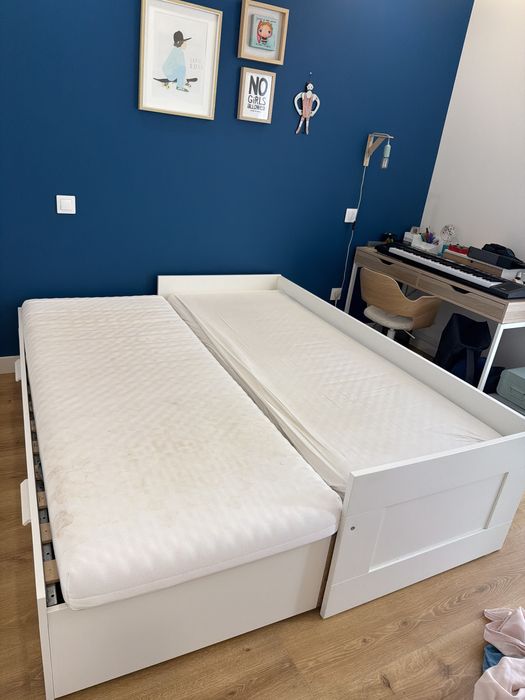 Cama ikea com gavetao