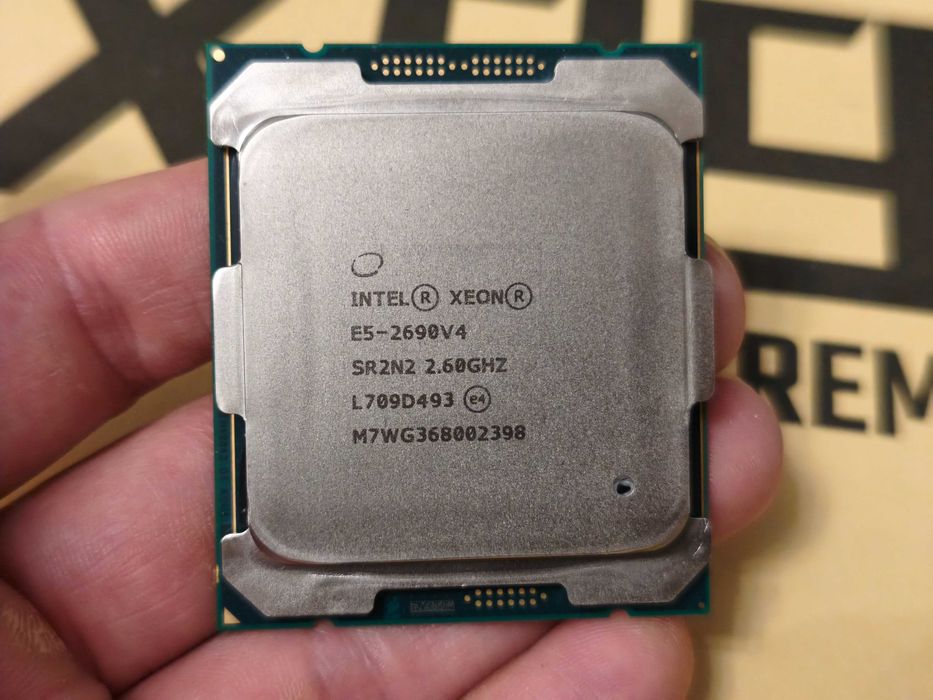 Xeon E5-2690v4 ( 14 ядер | 28 потоків ) turbo: 3.5 Ghz / lga 2011-3