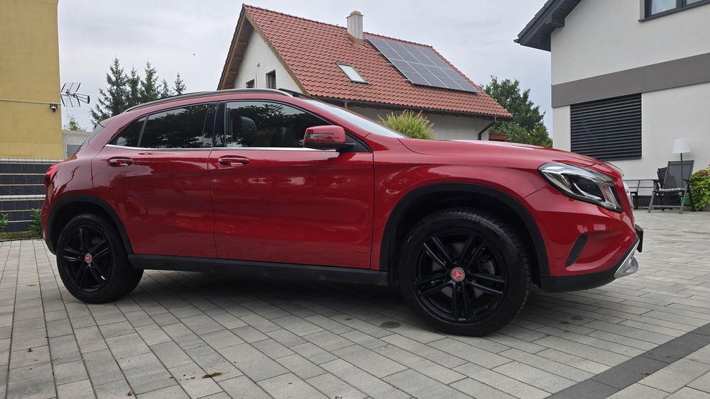 Mercedes GLA w super stanie